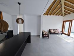 #V0300100 - Casa para Venda em Ilhabela - SP - 2