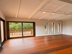 Casa para Venda em São Sebastião - 2