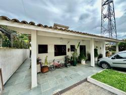 Casa para Venda em São Sebastião - 3