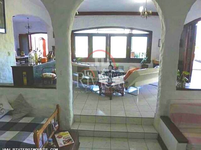 Casa para Venda em São Sebastião - 2