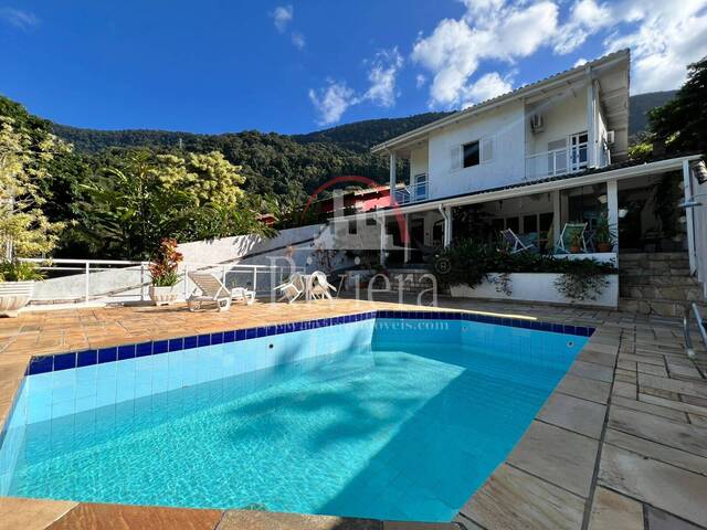 Temporada em Praia de Guaeca - São Sebastião