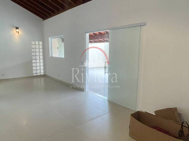 #V2100008 - Casa para Venda em São Sebastião - SP - 3