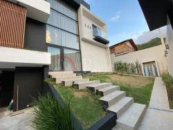 Sobrado para Venda em São Sebastião - 2