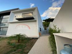 Sobrado para Venda em São Sebastião - 3